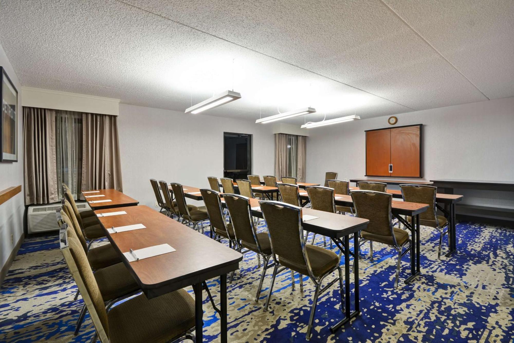 Hampton Inn Detroit Northville Exteriér fotografie