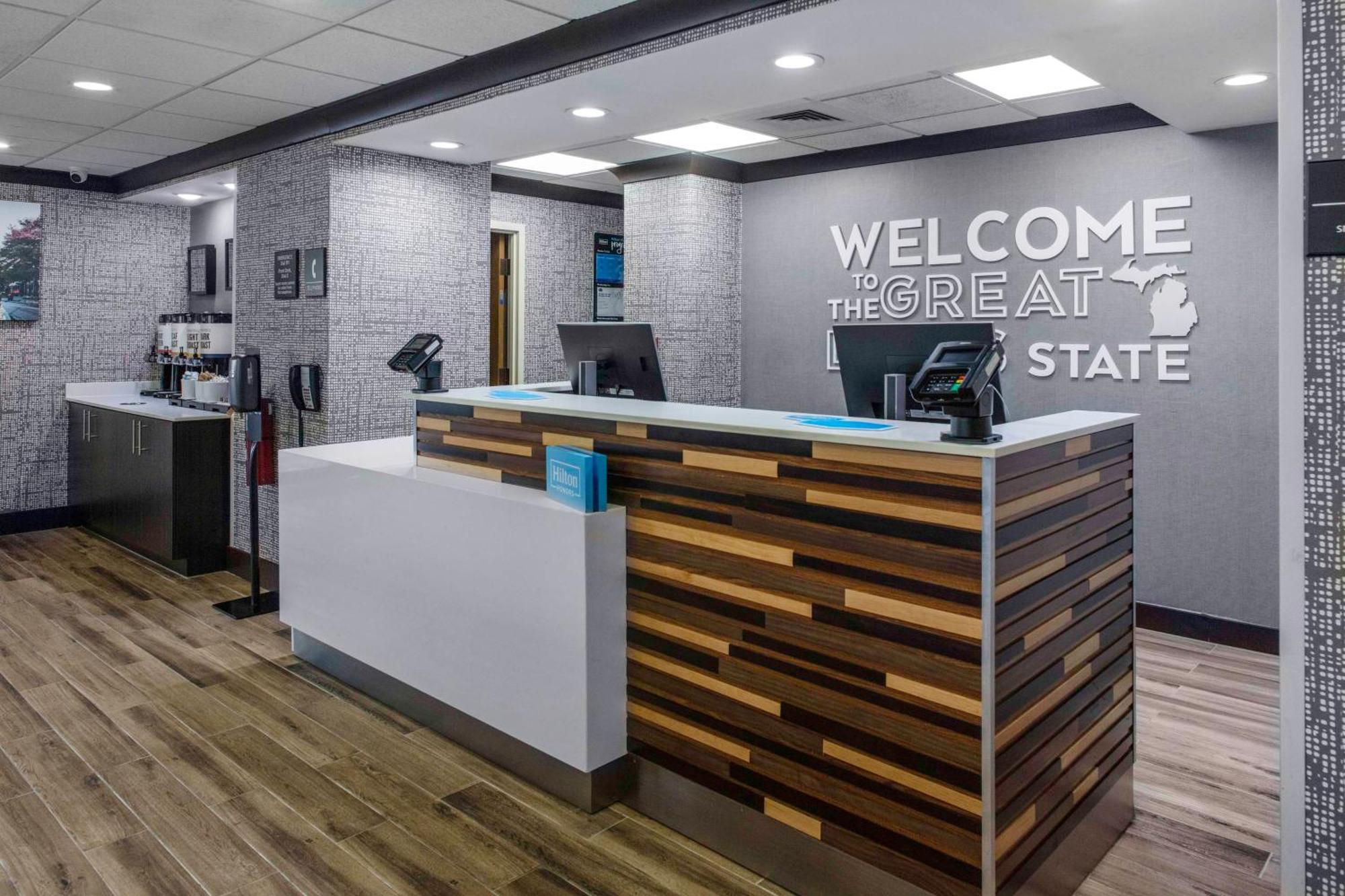 Hampton Inn Detroit Northville Exteriér fotografie