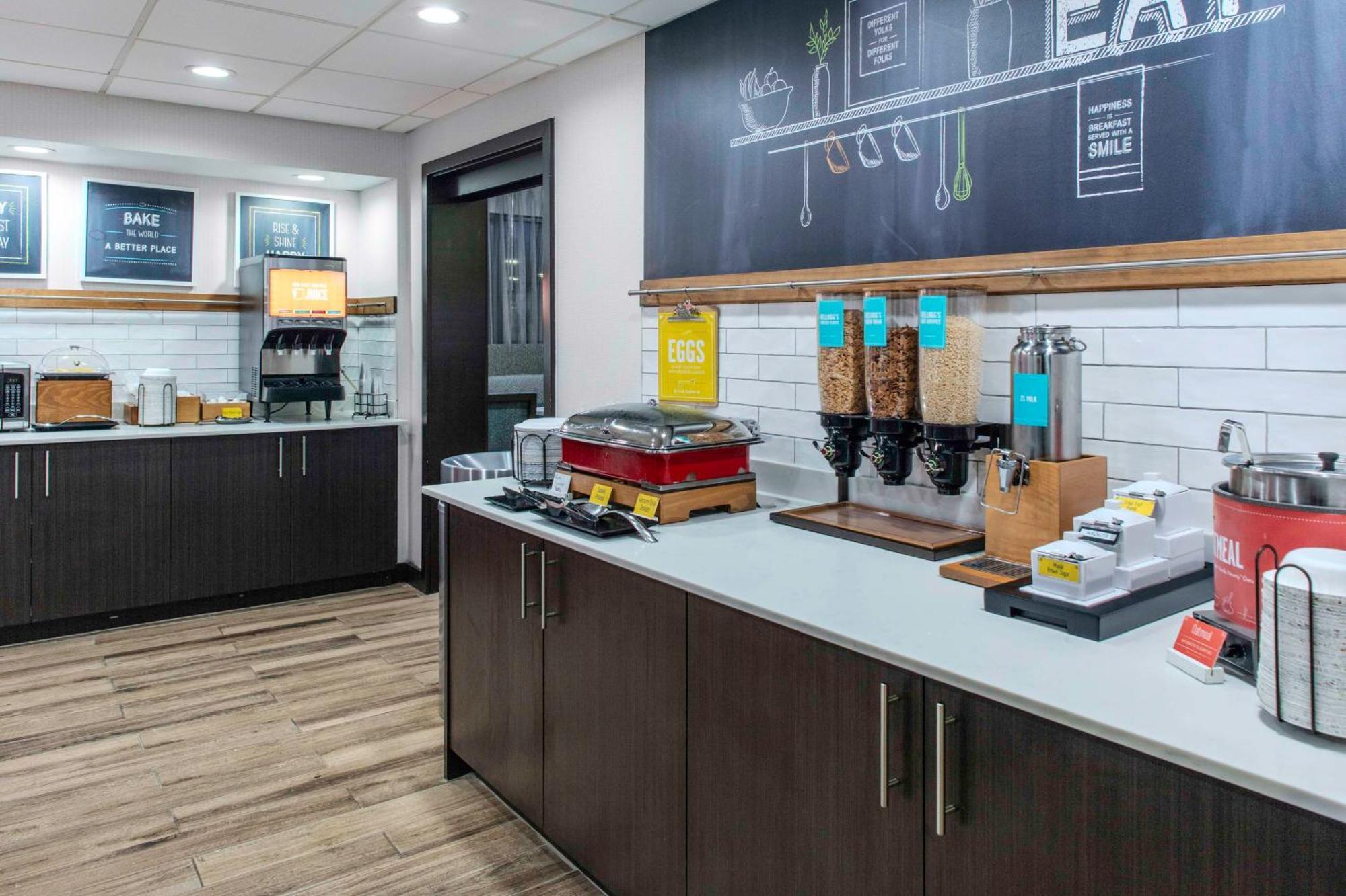 Hampton Inn Detroit Northville Exteriér fotografie