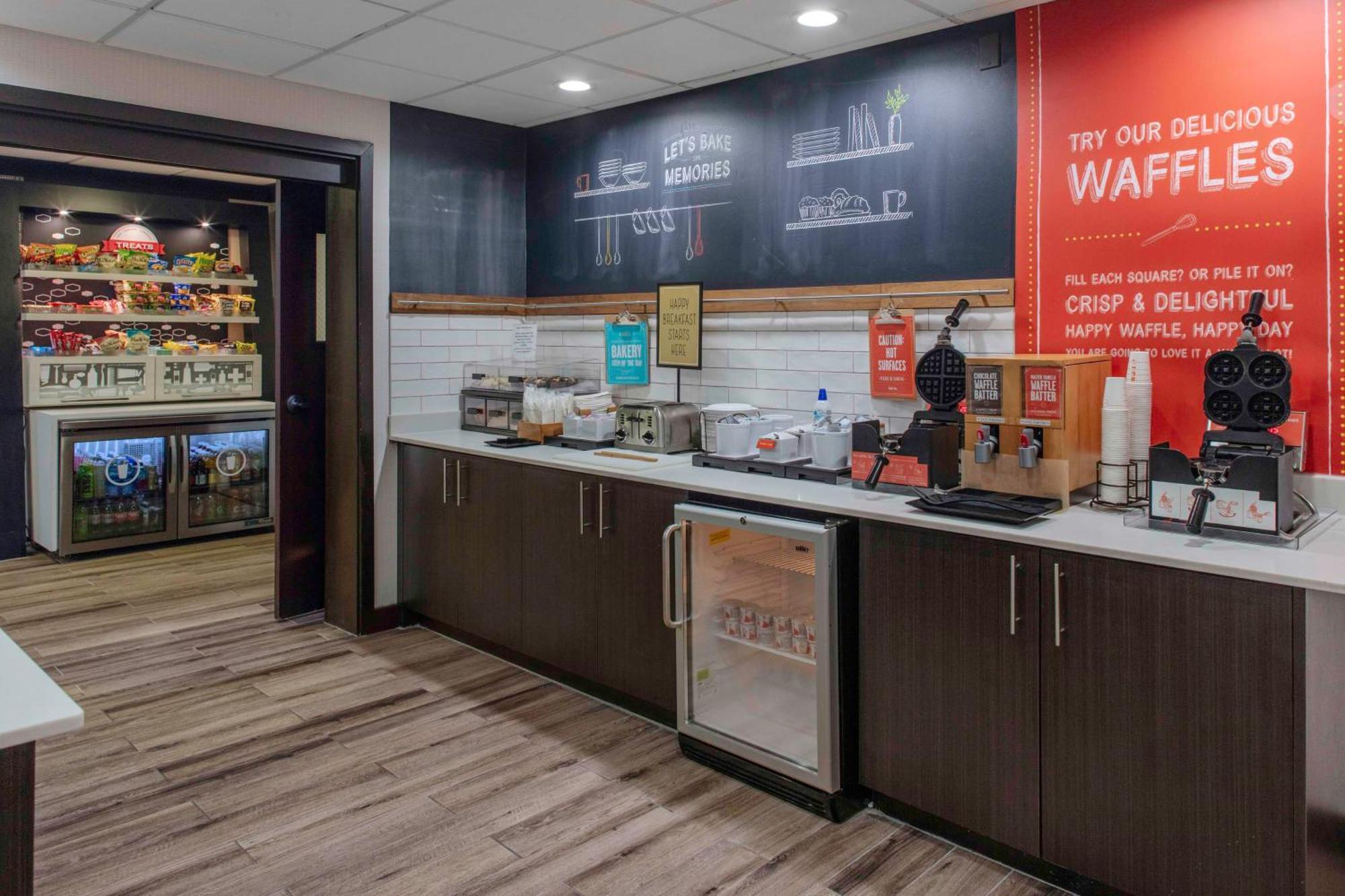 Hampton Inn Detroit Northville Exteriér fotografie