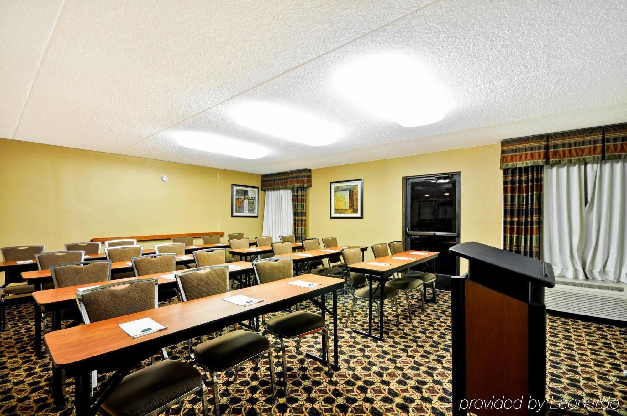 Hampton Inn Detroit Northville Exteriér fotografie